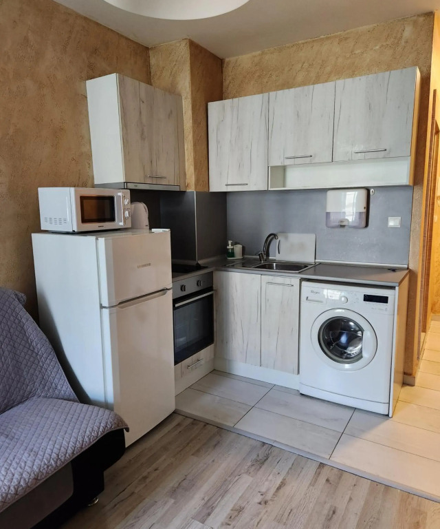 Colonel apartment 953