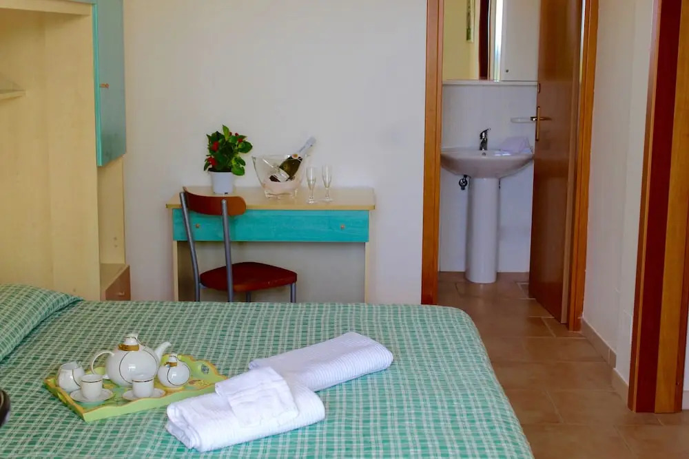 Villaggio Turistico Defensola