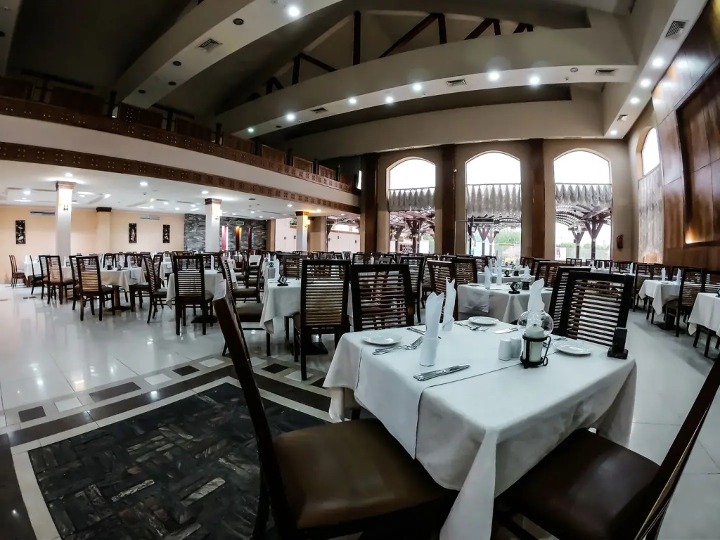 Regency Plaza Aqua Park and Spa Resort