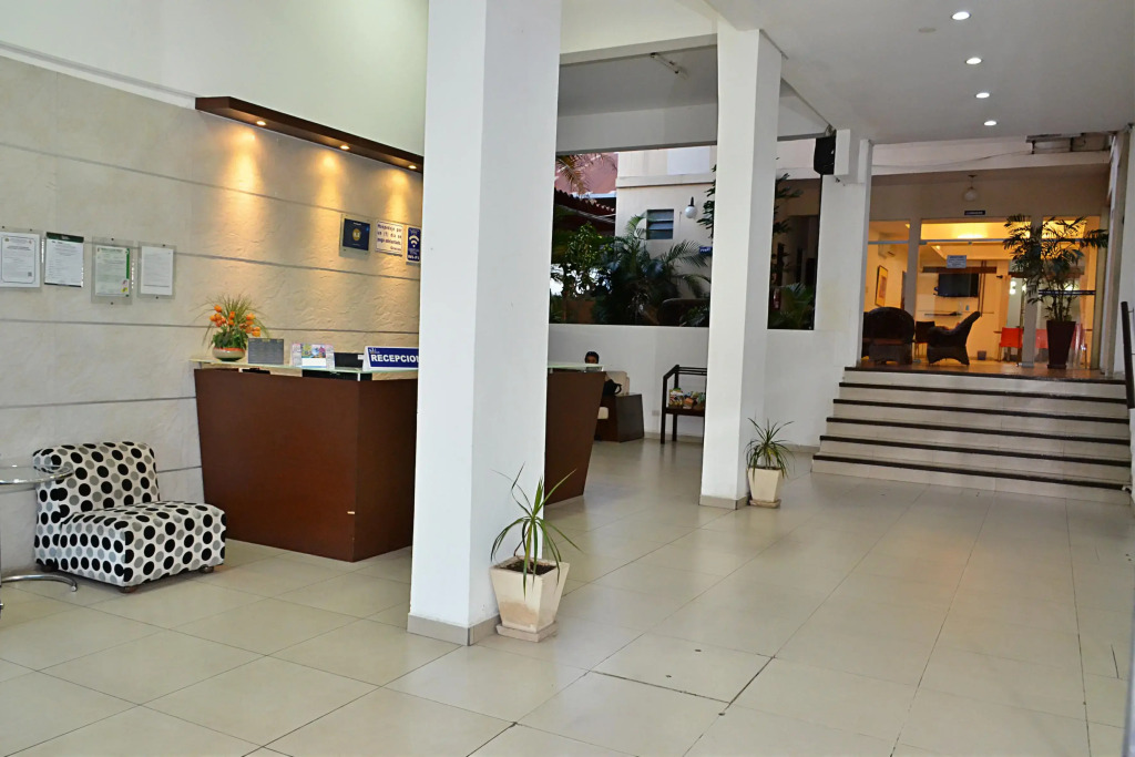 La Siesta Hotel