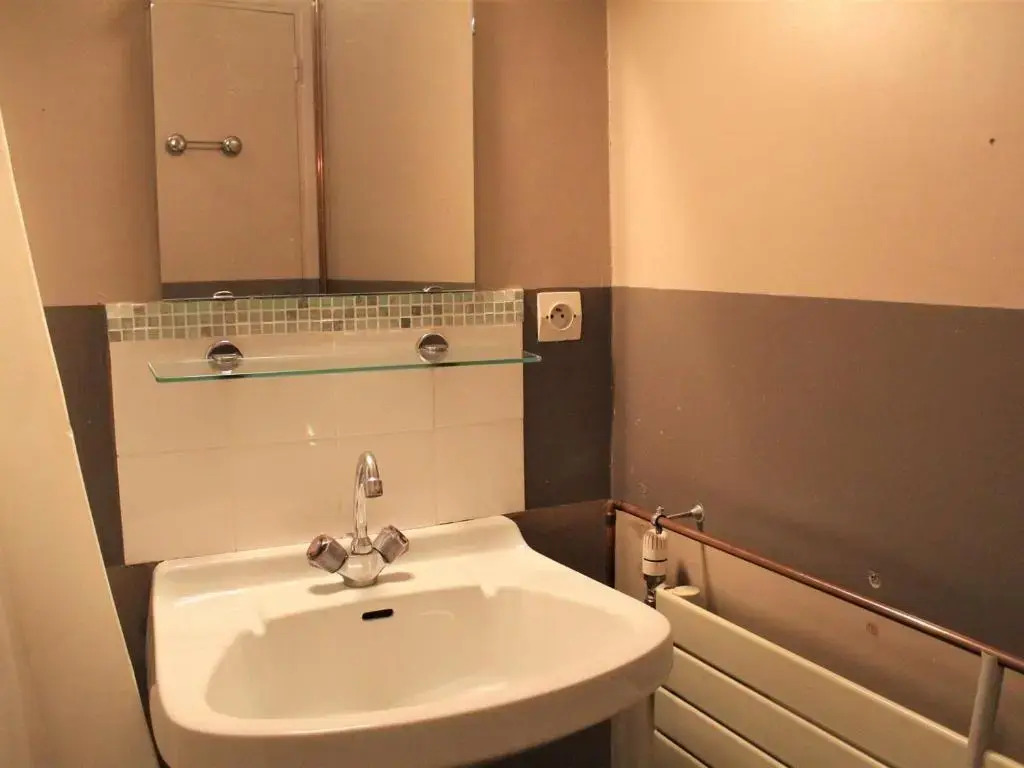 Appartement Vars, 1 pièce, 4 personnes - FR-1-330B-142