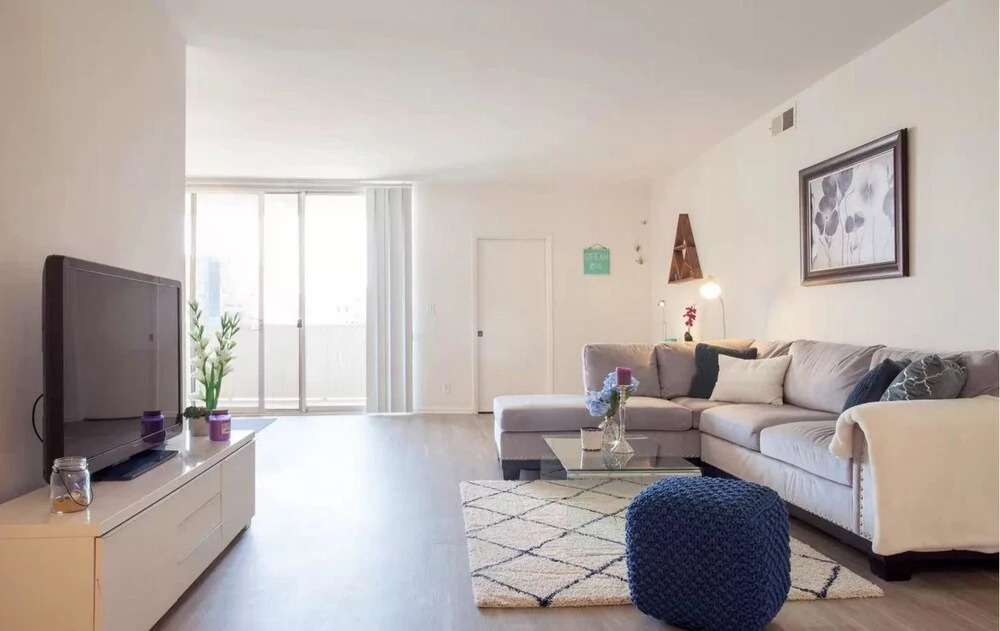 LA035 1 Bedroom Apartment By Senstay