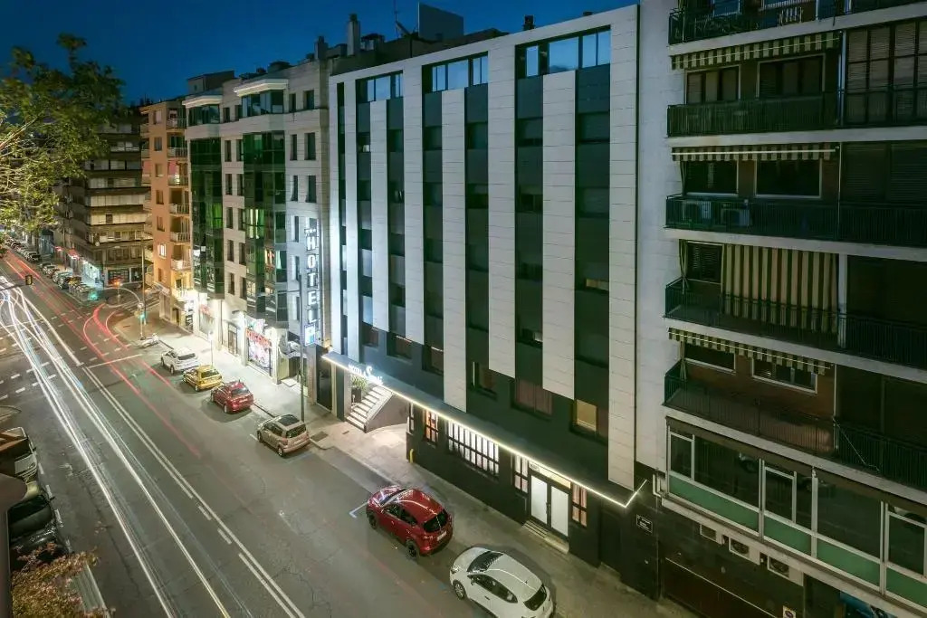 Hotel Sansi Park