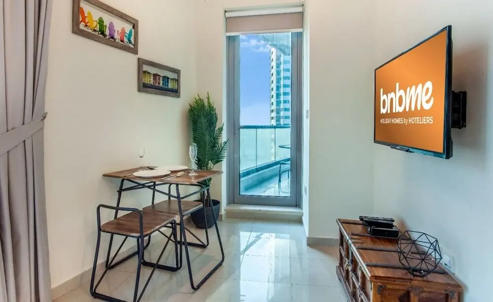 Trendy Studio in the of the Marina Bnbme Homes