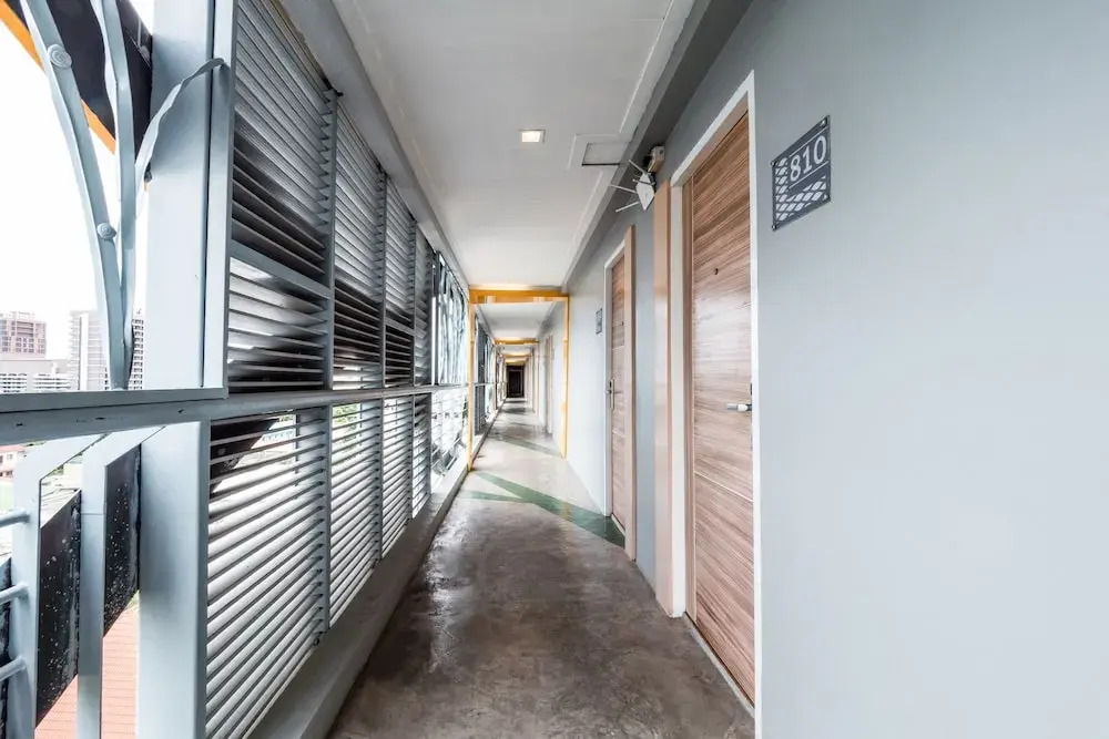 Curve Boutique Hotel