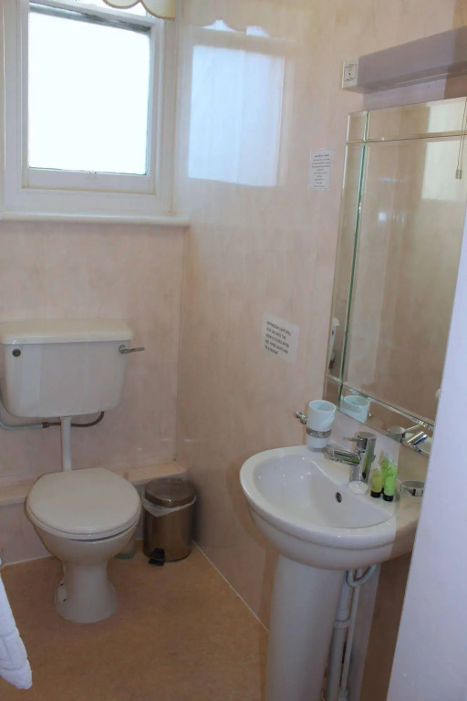The Manor Hotel