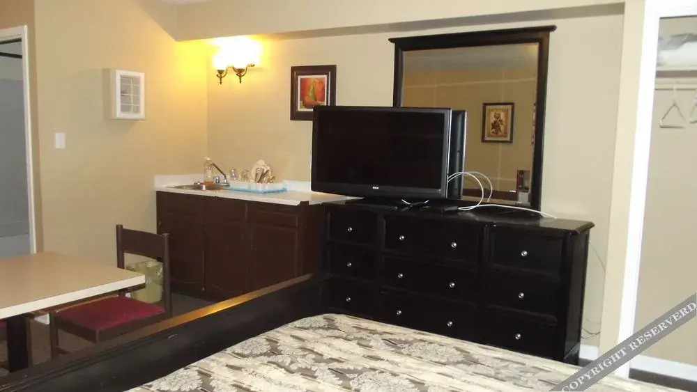 Squamish Budget Inn