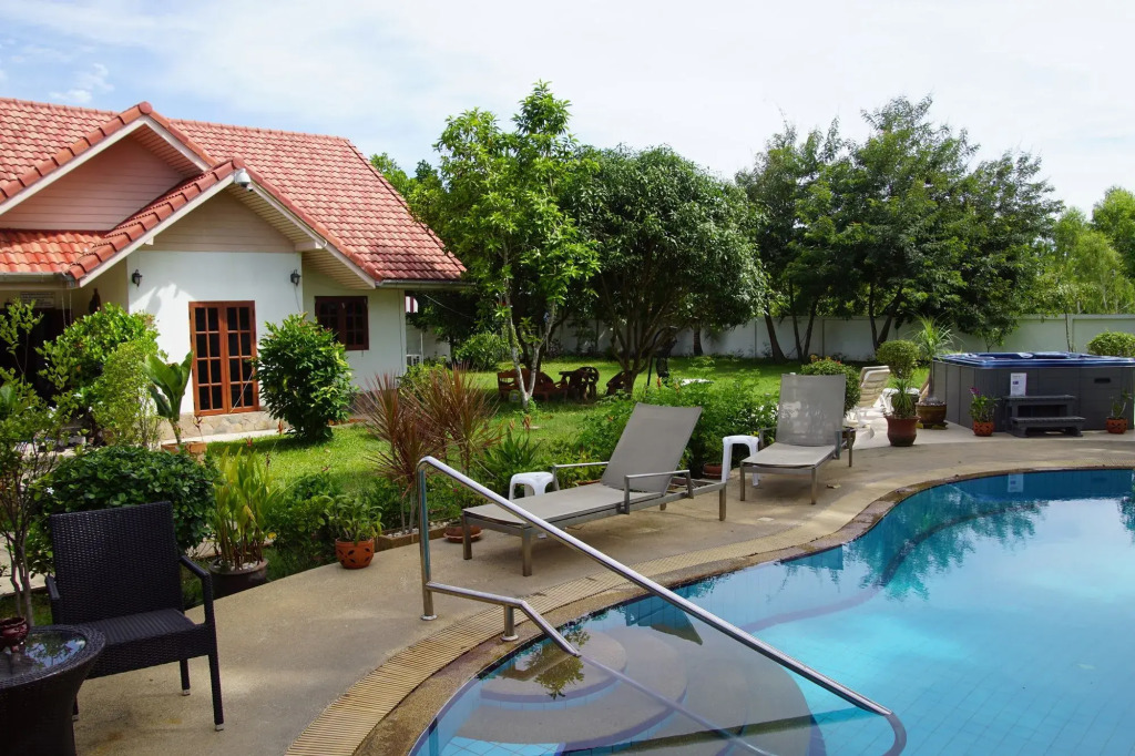 Norway Huay Yai Resort