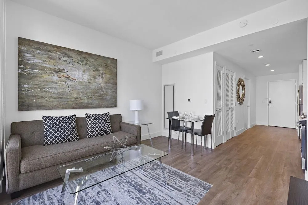 Global Luxury Suites Downtown White Plains