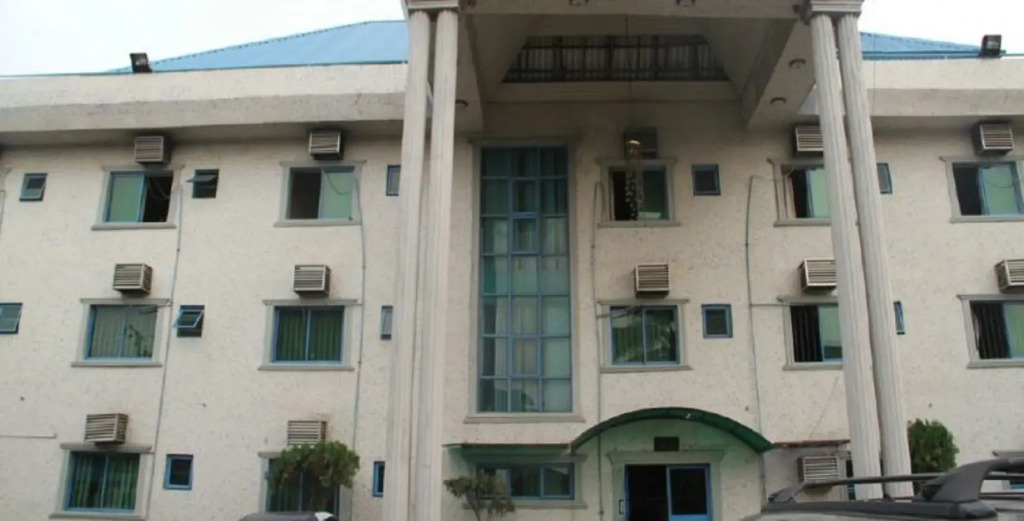 SENATORS SUITES and TOWERS HOTEL