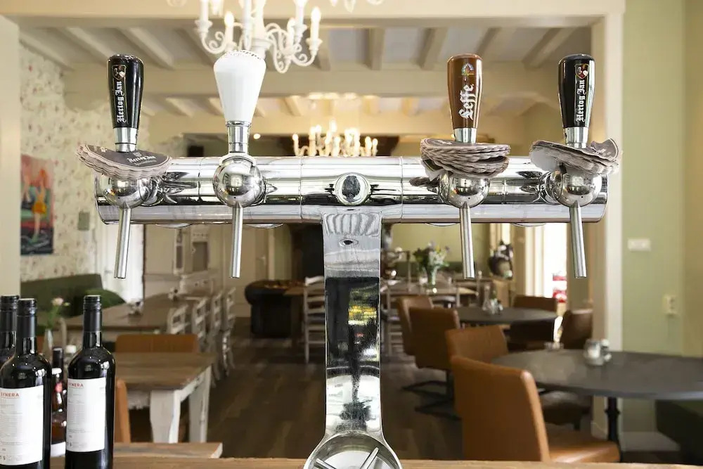 Hotel De Barones