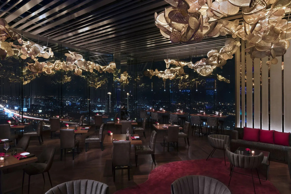 Avani Plus Riverside Bangkok Hotel