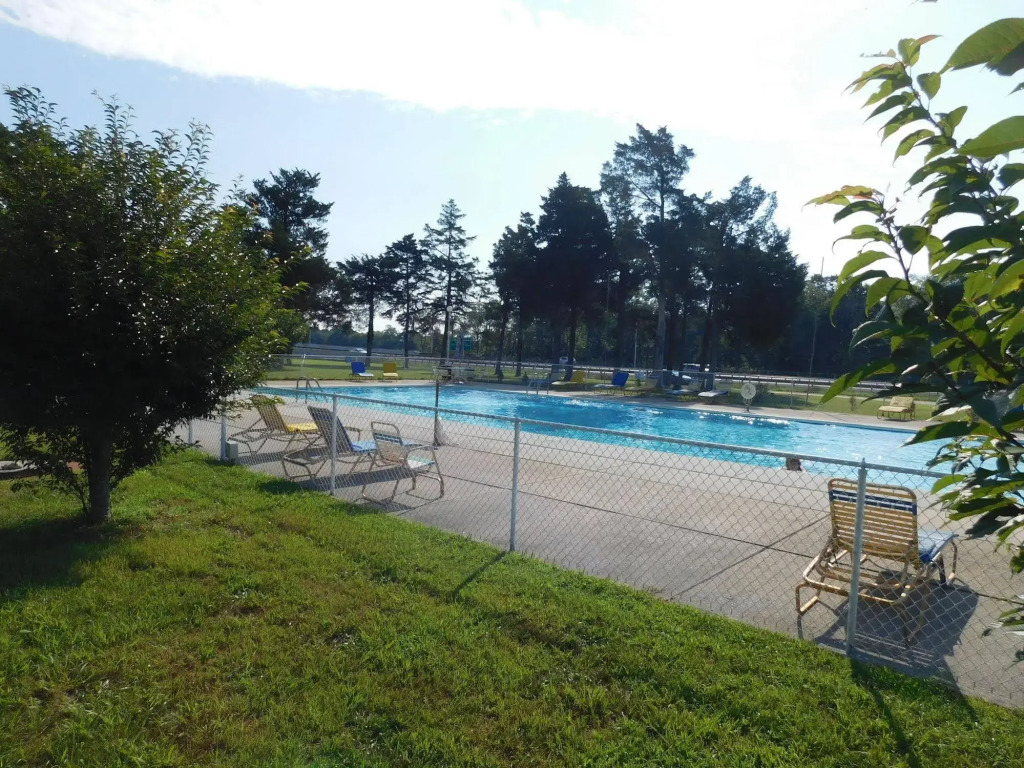 Hyland Motor Inn