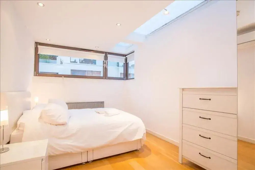 Rare 3 bedroom home in the centre of Soho and central London