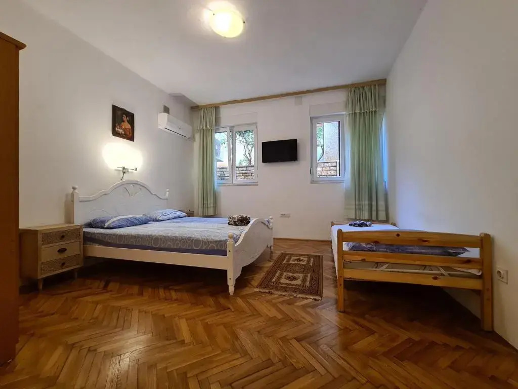 Apartments Mare