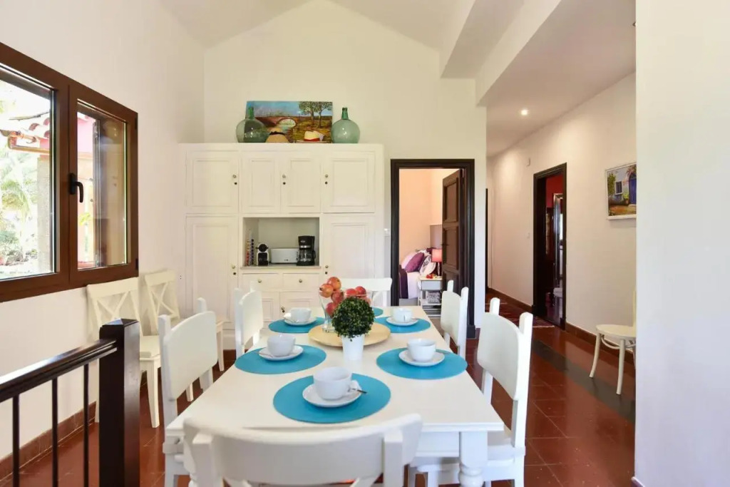 Finca Madroñal with Pool in Gran Canaria by VillaGranCanaria