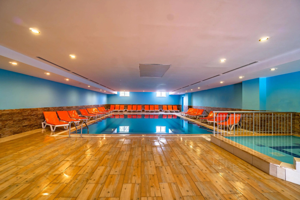 Throne Beach Resort & Spa - Ultra All Inclusive