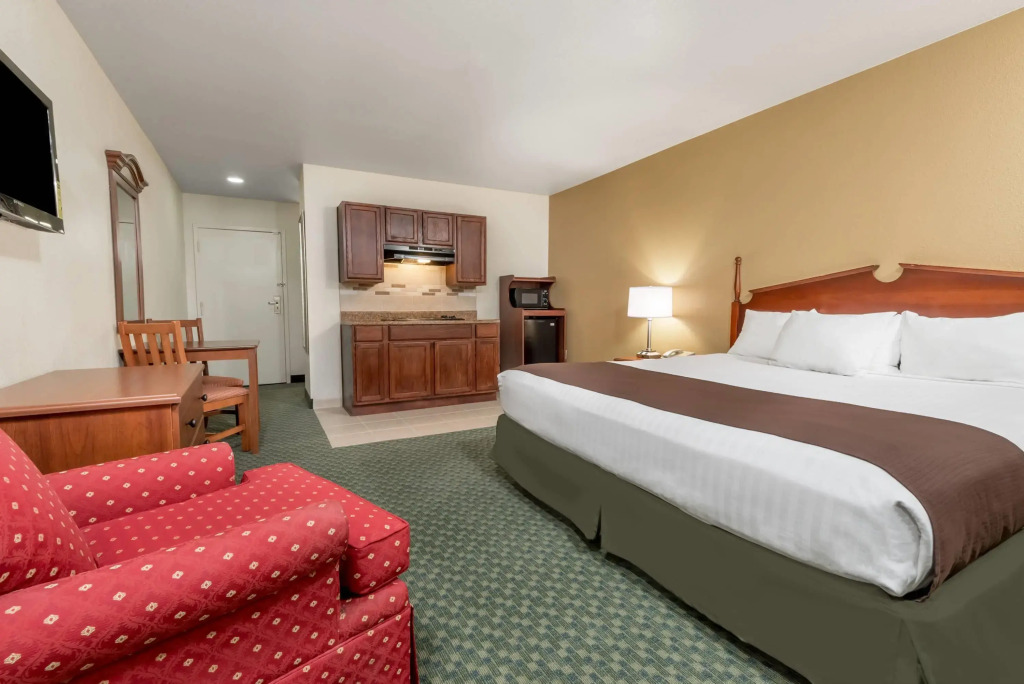 Baymont by Wyndham Kokomo