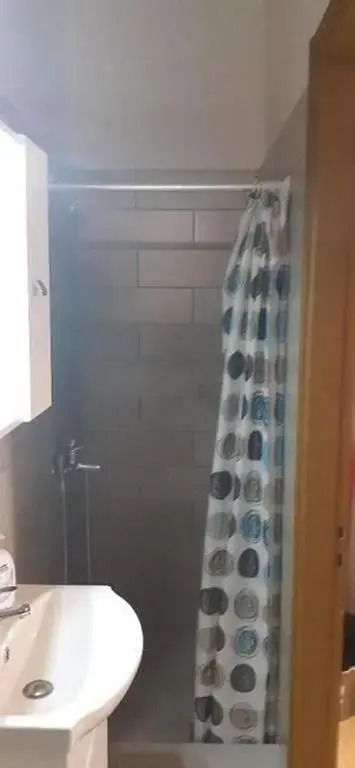 Alex Central City Accommodation
