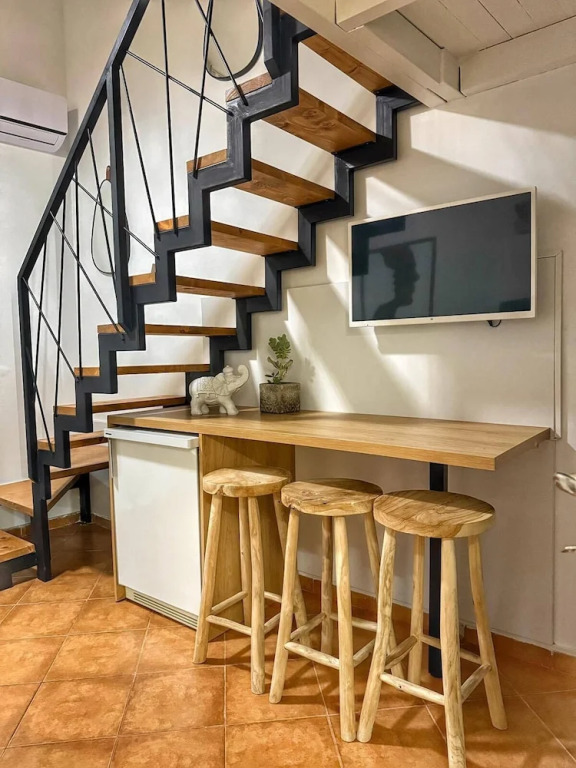 GGK Apartments