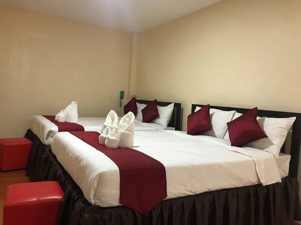 โรงแรมแอมไอม่อน - Am Amoonds Hotel