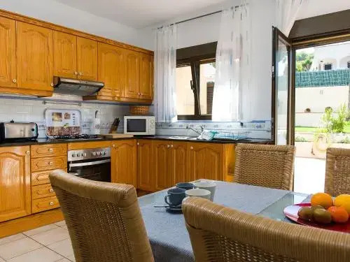 Holiday Home Ui-tje by Interhome