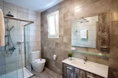 Isalos Suites