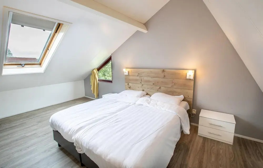 Nice Home in Heinkenzand With Wifi and 3 Bedrooms