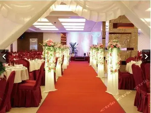 Guiyang Lincheng Wanyi Hotel
