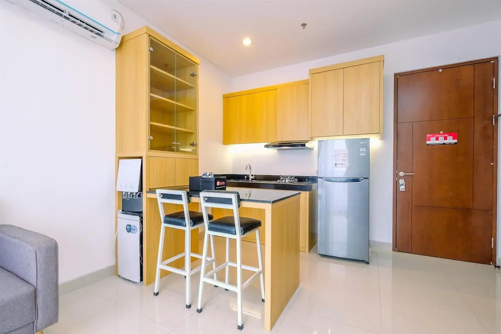 Comfort 1Br At Ciputra World 2 Apartment