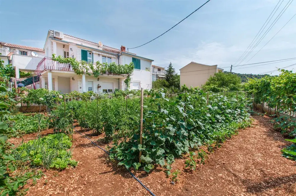 Apartments Mala Dalmacija