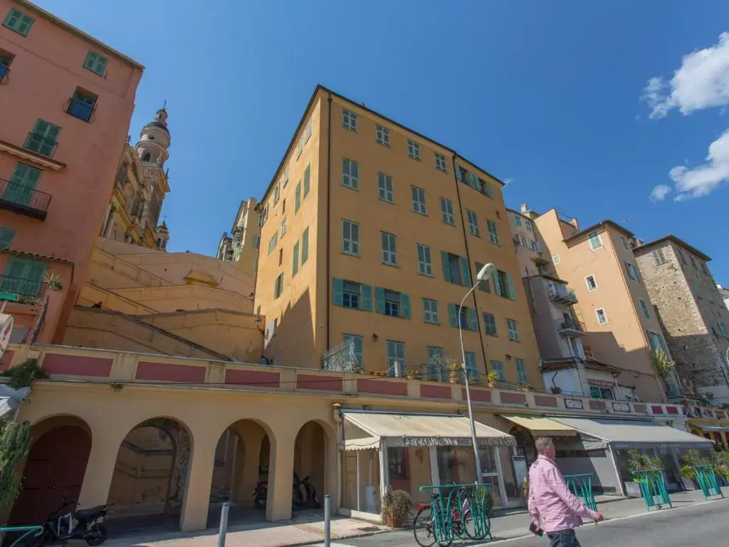 Appartement Menton, 1 pièce, 5 personnes - FR-1-196-195