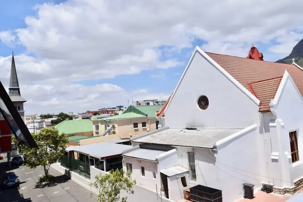 1 Bedroom Apartment With Balcony in Woodstock