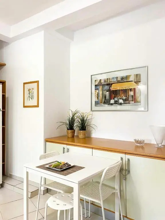 B home in Panorama
