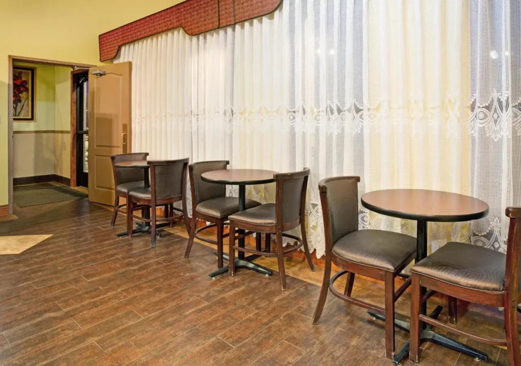 Rockview Hotel Castle Rock Downtown
