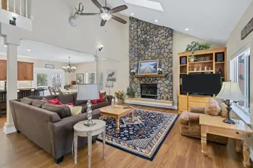2 Dixie Mt-AC-Hot Tub-4BR/3BA