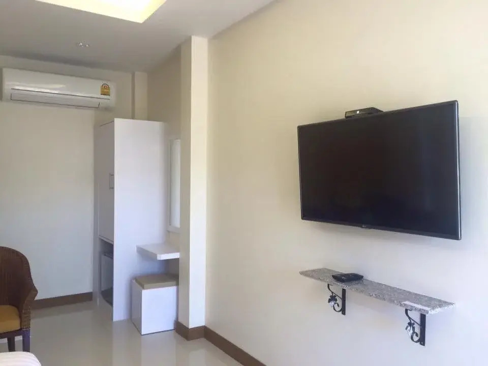 Sombat Resort