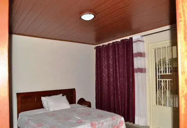 Martin Aviator Hotel