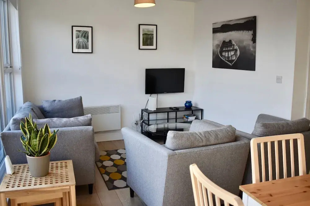 Spacious 2 Bedroom Apartment in Central Dublin