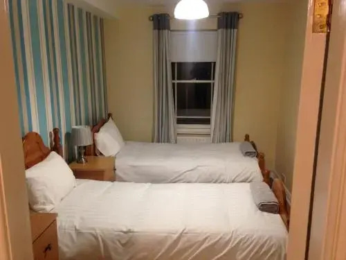 Fiddlestone Bar and B&B