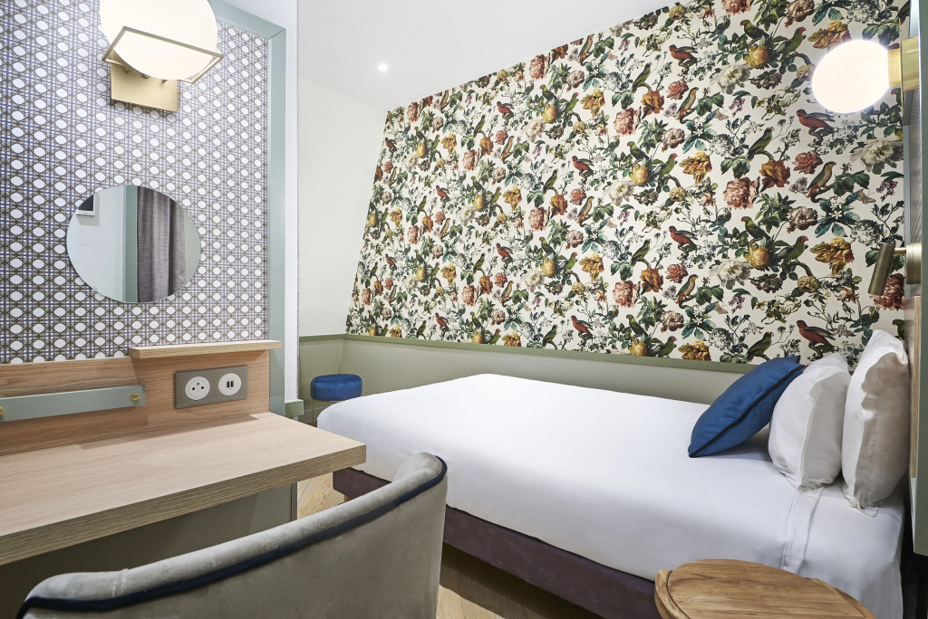 Hotel Cervantes by Happyculture