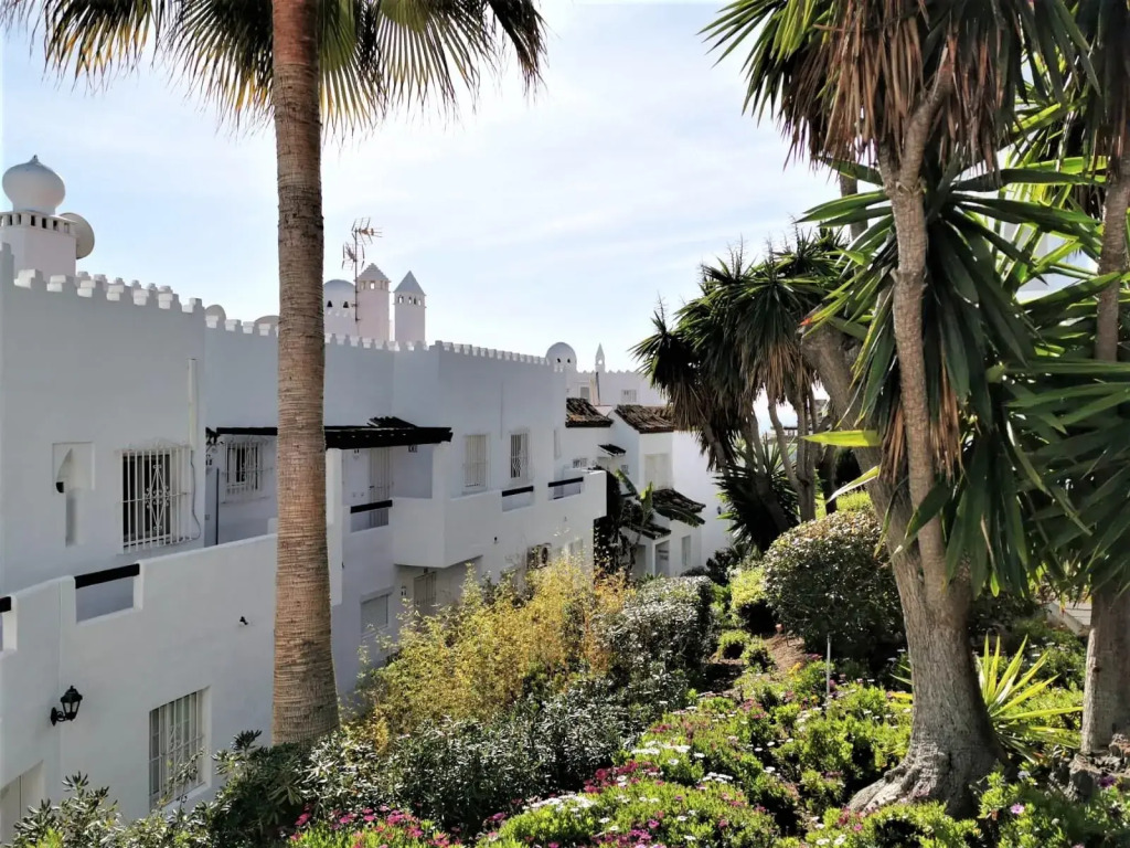 Stunning beachside apartment - Playa Lucera - Mijas Costa - CS126