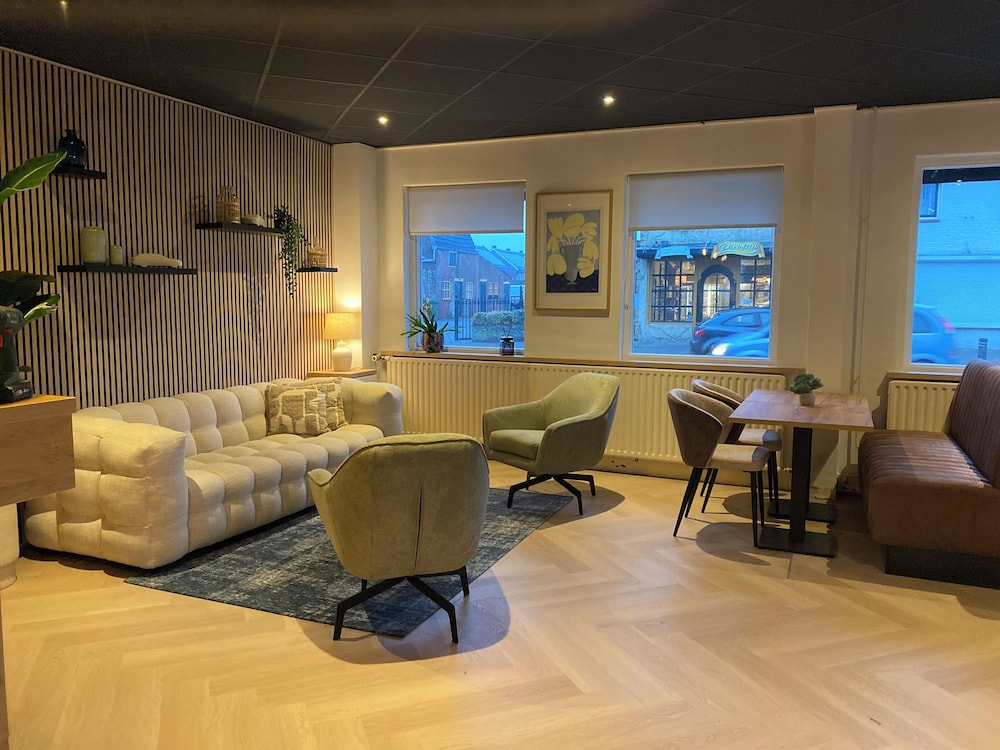 Hotel Emilia