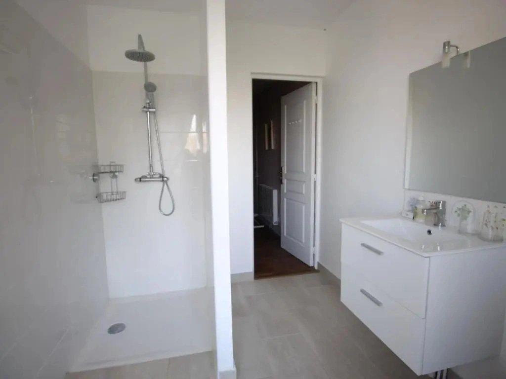 Gîte Degré, 5 pièces, 9 personnes - FR-1-410-320
