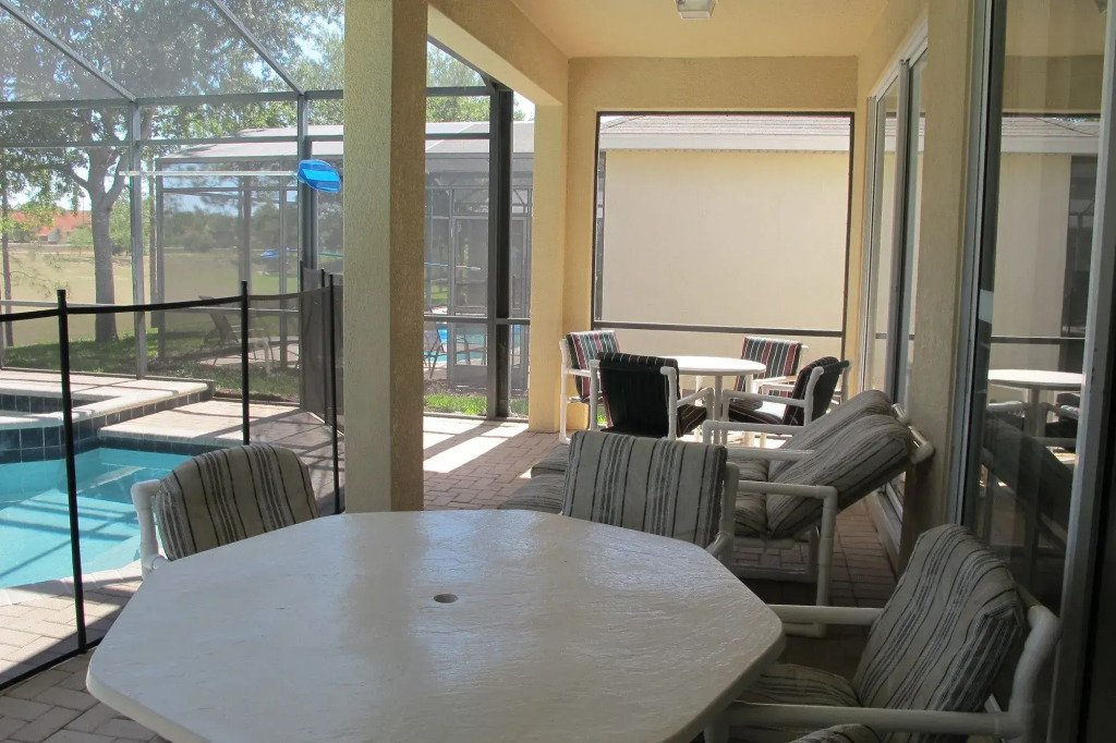 Windsor Hills 4BR Pool Pets CS35