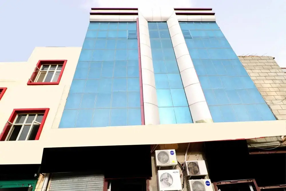 Hotel Red Velvet Inn by OYO Rooms