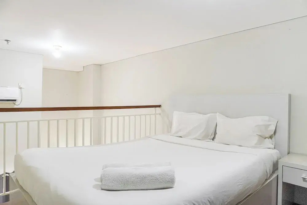 Good Deal Studio Loft At Nifarro Park Apartment