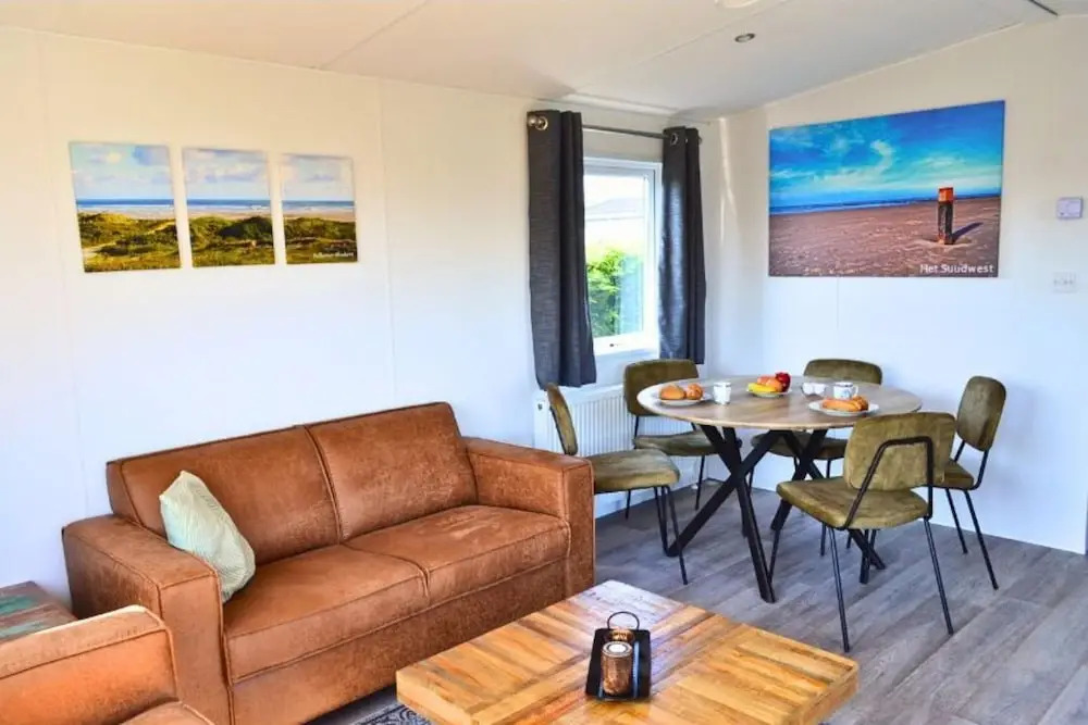 Chalet Near Golf Course and sea Beach