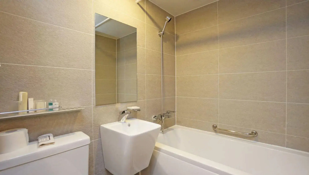 Itaewon Crown hotel
