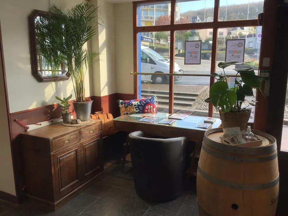 LOGIS HOTEL - La Petite Rade
